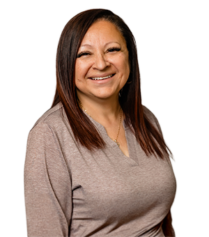 Yvonne Quiroz bio image and link